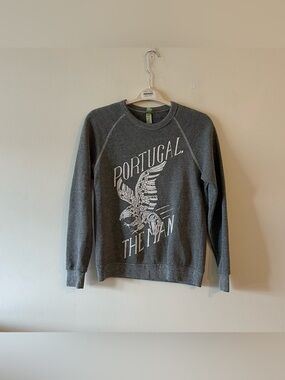 Portugal The Man Evil Friends Tour Merch 2013 Bird Logo Sweatshirt Grey S

A lit